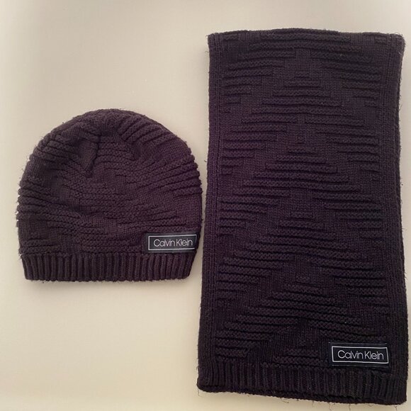 Calvin Klein Unisex Cable Knit Hat & Scarf Set - Picture 1 of 8